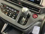 発進時から滑らかに加速する無段階変速のCVTはストップ&ゴーの多い街の中も快適です