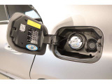 お気軽にお問い合わせください。Tel:075-325-0440 Mobile:070-2313-8676  中古車担当:時女まで