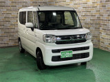 軽の看板が目印です!届出済 未使用車をお探しの方はこちらの看板を目印にお越しください。※似たような看板のお店がございますのでお間違えのないようご注意ください。