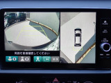 ◆【リアカメラ】が装着されています。リバースに入れるだけで映ります。後方の安全確認や、狭い駐車場での車庫入れ、雨の日や夜間など視界の悪い時に便利です。安全にバックする為には欠かせない装備です。