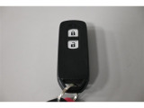 スマートキー!両手に荷物を抱えているときでも、ドアの施錠・解錠が楽々です♪