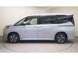 安心の納車前整備を実施します。その際にエンジンオイル、オイルエレメント、ワイパーゴムを交換いたします。