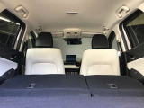 天井も綺麗です☆私は中古車を見るときに天井を良く見るようにしています☆ここが綺麗な車は車内が綺麗なことが多いです☆