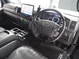 【R4年式/ハイエースワイドバン/ディーゼル2WD/DARKPRIMEⅡ】ベッドキッド付