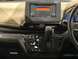 運転席・助手席シートヒーター付