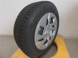R4年式冬タイヤ185/65R15ブリヂストン製です。