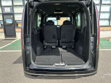 3列目を使用しないときは、シートを格納できるので荷室空間が広く使えます♪