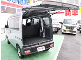 【車屋】として、長く車業界に従事した経験豊富なスタッフが多数在籍しております。