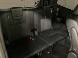 ゆとりある広々とした車内空間は、ドライブを始め買い物やレジャーなど、幅広く活躍します。一人でもみんなとでもお出かけを楽しみましょう!