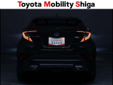リヤのコンビネーションランプは後続車からも確認しやすいデザインです。
