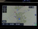 純正ナビを装備。タッチパネル式で使いやすく、お出かけもラクラクです。