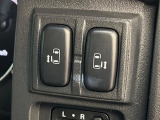 【両側パワースライドドア】スマートキーや運転席のスイッチで後席両側スライドドアの開閉が可能♪電動だから力を入れてドアを開ける必要が無く、小さなお子様でも簡単に開け閉めでき快適です♪