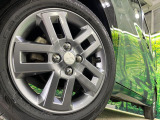 弊社では、全車『修復歴なし』のお車のみ取り扱っております。専任バイヤーによる厳選した仕入れの後、入庫後の車両チェックを行い、ネクステージが認定した高品質な中古車をご提供しております。