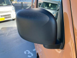 ご遠方のお客様には専門業者を介した陸送納車サービスがございます【※有料】。 お住まい・お届けご希望ご希望の地域をご連絡頂ければ輸送費用のお見積りと輸送期間の目安をご案内させていただきます。