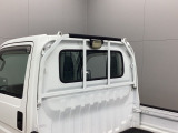 当店の在庫車両は、お客様に安心いただき気持ちよくお乗りいただけるように、自社の商品化工場でボディ洗浄・磨き・車内清掃・除菌・消毒を実施済みです。