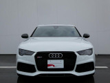 RS7スポーツバッグ 4.0 パフォーマンス 4WD 