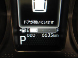 たとえばダイハツのお店にある、たくさんのスマアシ搭載車は、正常に作動する事をしっかり確認します。