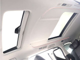 アルファード 2.5 S Cパッケージ (禁煙車)(サンルーフ)(黒革電動シート)(純