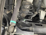 お車を安心してお乗りいただく為には、足回りの定期点検が欠かせません。サービスサポート(有償保証)では無料点検もご提供しており、安心のカーライフをお過ごしいただけるサポート体制が整っています。
