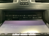 ディスプレイオープンで音楽CD、DVDビデオなど再生も可能です。※オーディオ類は保証対象外となります。