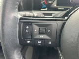 ステアリングスイッチ搭載!ハンドルひとつで手を離さなくても運転中視線をそらさなくても操作が出来て便利です