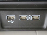 充電装置も充実です。