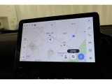 純正ナビを装備。タッチパネル式で使いやすく、お出かけもラクラクです。