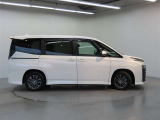 トヨタの1年間走行距離無制限U-car保証&ハイブリッド機構特別保証つき 2年3年と保証延長も可能です