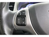 左側に音量調整ボタンがついてますので、運転中でも操作出来ますので、ストレス感はないです。