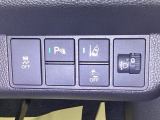 先進の安全装備がついています。詳しい装備内容、仕様等につきましてはスタッフにお問合せ下さい。
