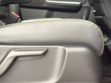 ★運転席ハイトアジャスター★ 運転される方によってシートの高さが調節できます!自分に合ったドライビングポジションで運転がさらに快適に♪