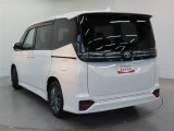 例えば、同じ10年間でも、生活スタイルに合わせて、車を乗り換えできます。お支払いは、乗られる期間を参考にして下さい。
