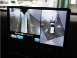 ◆マルチビューカメラシステム◆運転席から見づらい前後左右を、ナビ画面の映像で確認。見通しの悪い交差点や狭い道でのすれ違い、駐車などをサポートします。