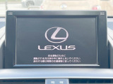 【メーカー純正ナビ8インチ】インテリアに溶け込むスタイリッシュな「専用設計」メーカーナビを装備♪視認性や操作性など基本性能にも優れ、より上質なカーライフをお楽しみいただけます。