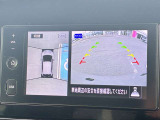 【アラウンドビューモニター】上空から見下ろしているかのような映像で駐車をサポート。安心です。