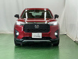 LEDヘッドライトを装備しています。LEDヘッドライトはとても明るく、雨の日や夜間走行も安全・安心です。オートライトコントロール付きで周囲の明るさに応じて自動で点灯・消灯します