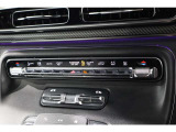 お気軽にお問い合わせください。Tel:075-325-0440 Mobile:070-2313-8676  中古車担当:時女まで