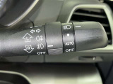 トンネルなど、周囲の明るさの変化でランプ類を自動オン・オフするコンライトです(消し忘れ防止機能付)