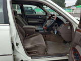 気になるお車がありましたら右の電話番号から直接お店にお問い合わせください。支払方法から車両情報、状態までなんでもご説明させて頂きます。スタッフ一同ご連絡お待ちしております。
