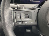 ハンドルにスイッチが付いており、音量やチャンネルを変えることができたり、ハンズフリー通話の応答もお手元で出来ちゃいます♪