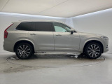 全国のVOLVOからお取り寄せが可能※!遠方の店舗に展示してあるクルマが気になる場合も、最寄りの店舗でご購入ただくことが可能です!是非私たちに要望をお聞かせください!※別途費用