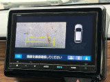 パーキングセンサーもついておりますので駐車などが苦手な方も安心して運転が可能です。