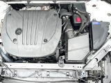 当店の認定中古車(VOLVO APPROVED CAR)はメーカー基準の車齢・走行に応じた内外装・機関の176項目もの項目に厳密な点検を実施。すべての基準を満たした自信を持ってお届けする中古車です。