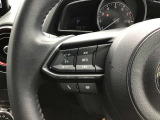 オーディオコントロール等のスイッチが装備されています。お手元で簡単に操作できます☆