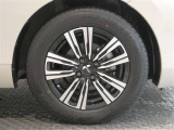 R8年式夏タイヤ185/65R15ダンロップ製です。