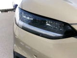 最新のLEDヘッドライトで、より明るく遠くまで照らします!