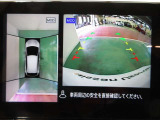 アラウンドビューモニターで車庫入れも空から見ている様に駐車できラクラクです。