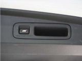 ◆パワーテールゲート◆キーや運転席のボタン、ハンズフリー機能など多彩なアクセスで自動開閉できます。