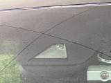 【プリクラッシュセーフティ】前方の車両等を検知し、衝突しそうな時は警報で注意を促し、ブレーキを踏む力をサポート。ブレーキを踏めなかった場合は衝突被害軽減ブレーキが作動、衝突回避をサポートします。