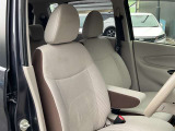 運転席も広々、ドライブも楽しめますね♪実際お座りいただくのが、分かりやすいと思います。お気軽にご来店ください!